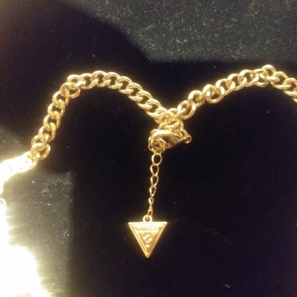 Guess necklace - Picture 5 of 7